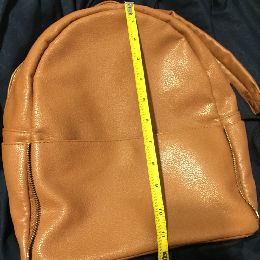 Faux Leather backpack - Picture 6 of 8